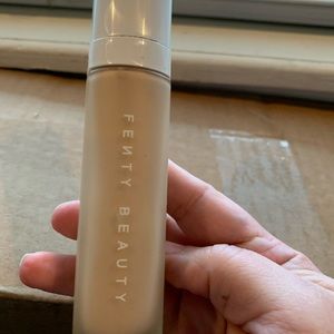 Fenty Beauty Pro Filt’r Foundation 230